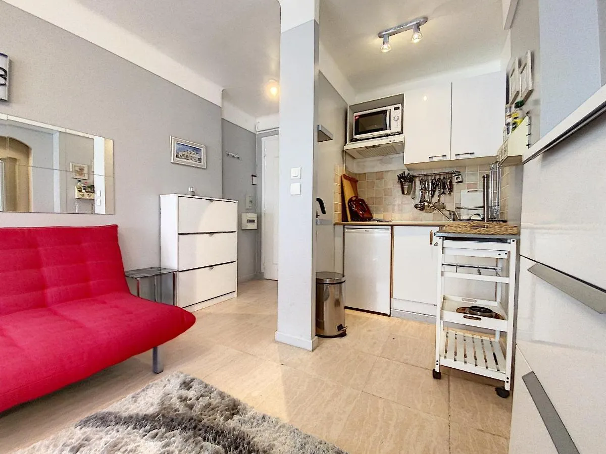 Imperial Croisette Fer3417 Studio Cannes